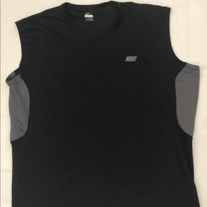 Men’s Nike training tank top